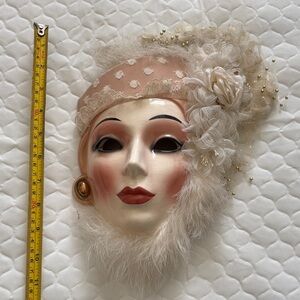 Elegant Feathered Masquerade Mask